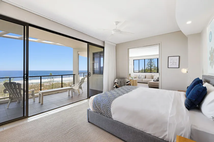 Meridian Alex Beach Apartments - Image 1