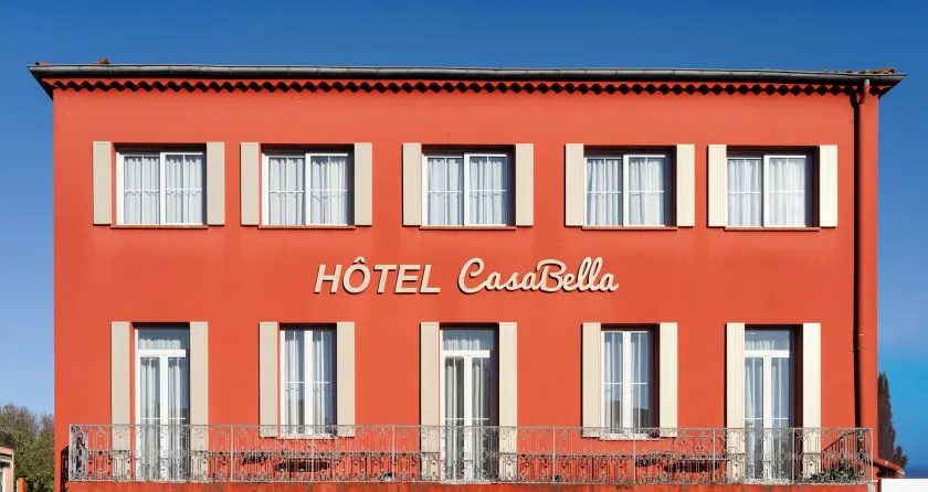 Logis Hôtel CasaBella - Image 1