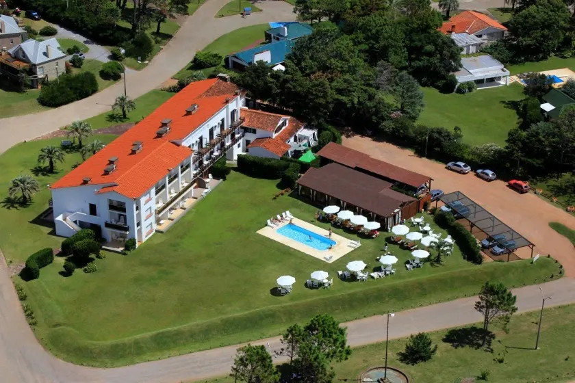 Hotel Terraza del Mar - Image 1
