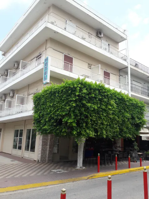 Nestor - Image 1