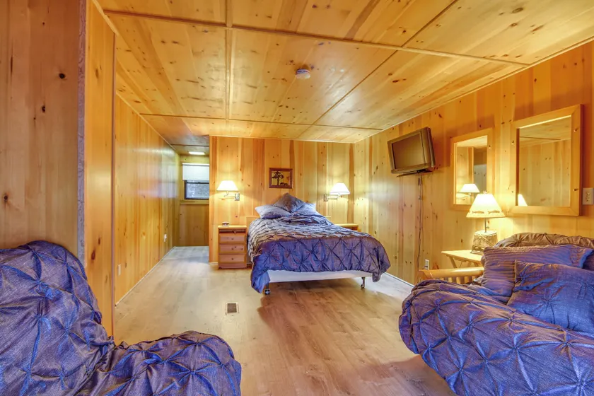 Cozy Thompson Lake Cabin w/ Boat Dock & Launch - Interior