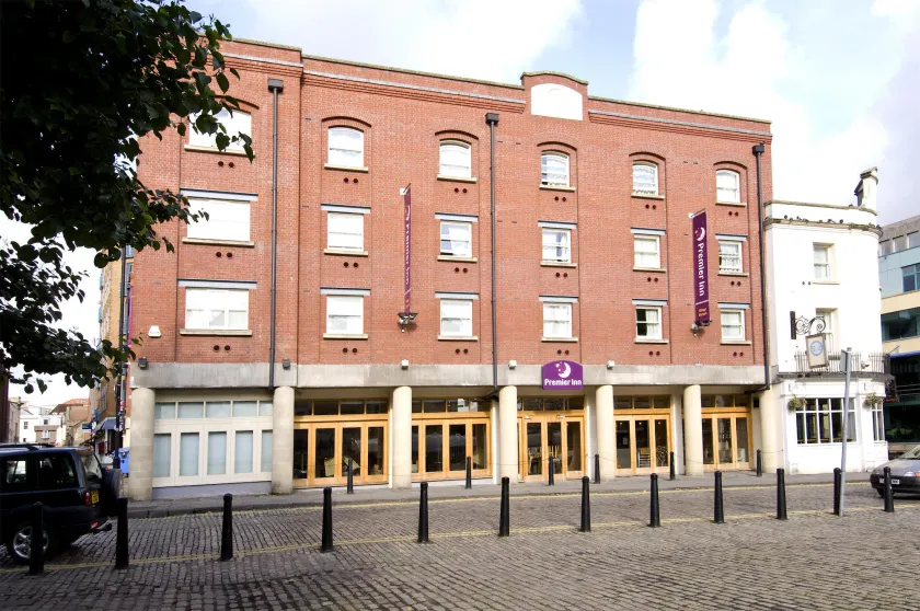 Premier Inn Bristol City Centre King St - Image 1