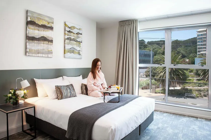 Sojourn Apartment Hotel - Riddiford - Image 1