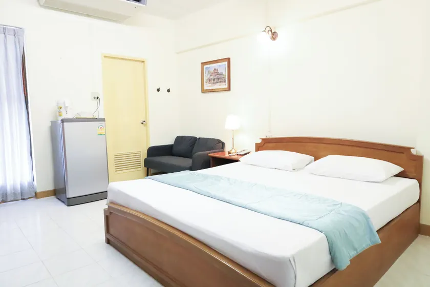 Phawana Sweet Hotel - Image 1