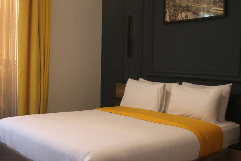 The Hotel Syracuse - Image 1