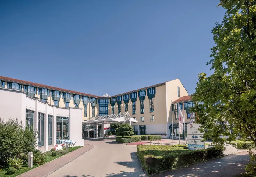 Munich Airport Marriott Hotel - Image 1