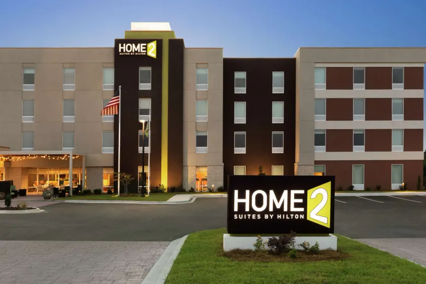 Home2 Suites by Hilton Savannah Airport - Image 1