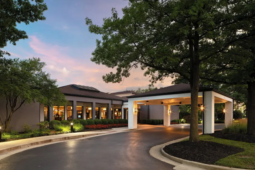Courtyard Cincinnati Blue Ash - Image 1