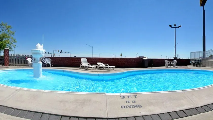 Motel 6 - Chillicothe, MO - Image 1