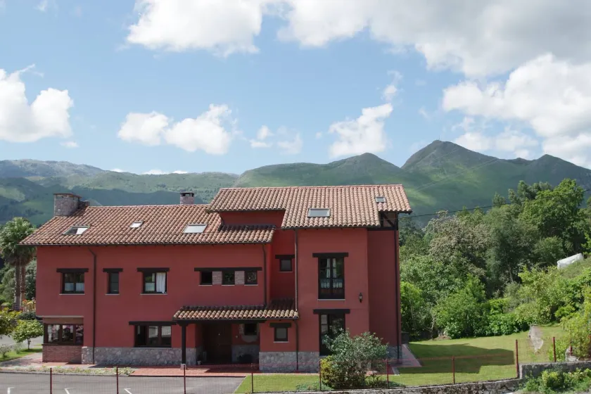 Hotel Rural Porrua - Image 1