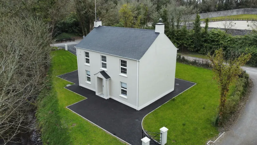 Garden House - Image 1