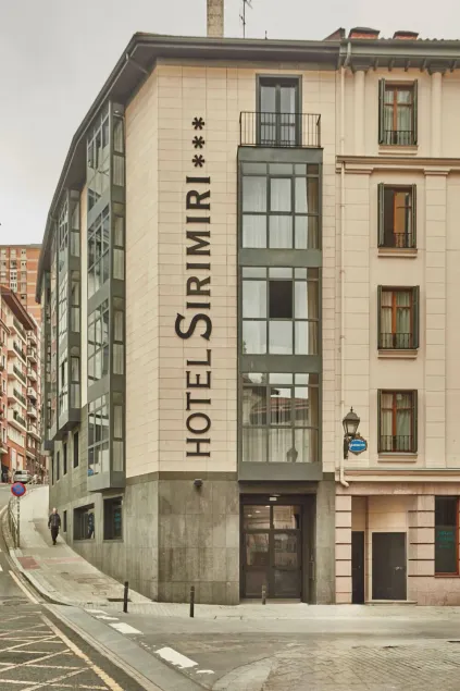 Hotel Silken Sirimiri - Image 1