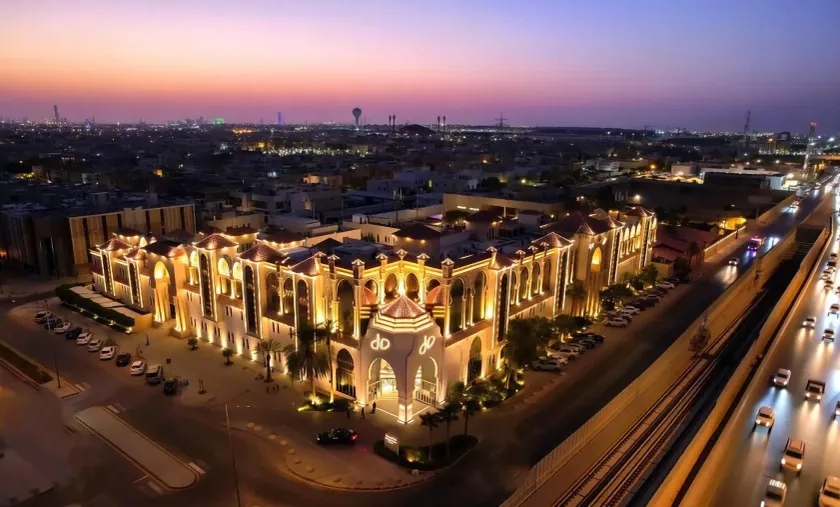 Madareem Hotel - Image 1