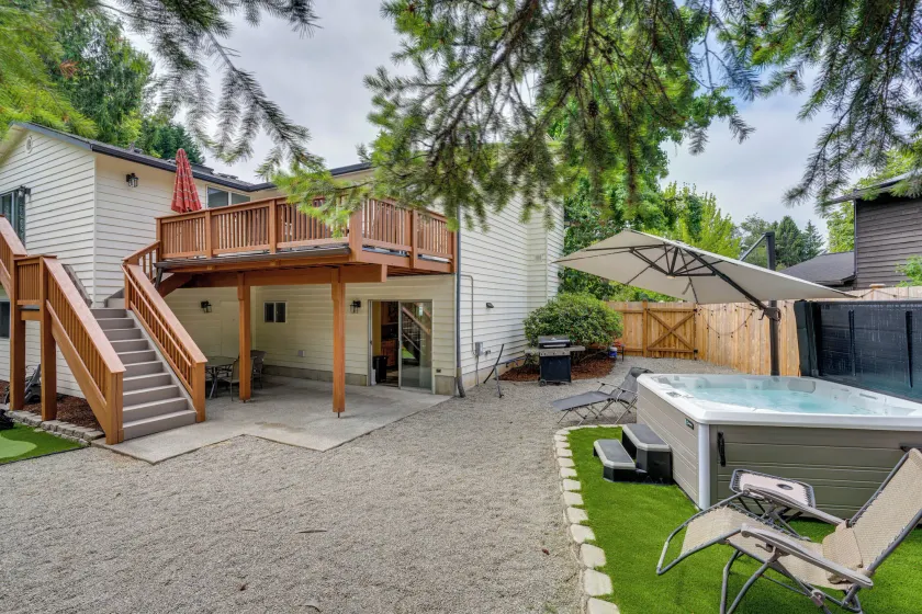 Cozy Kenmore Vacation Rental w/ Shared Hot Tub! - Innenbereich