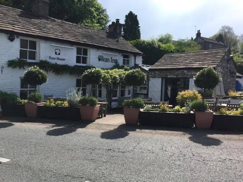 The Swan Inn - Image 1
