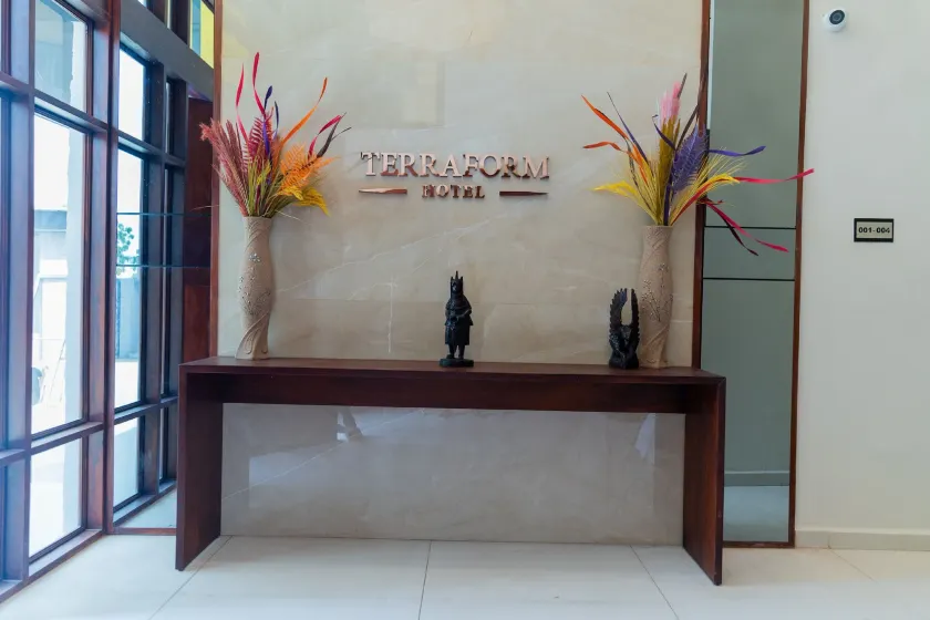 Terraform Hotel - Reception