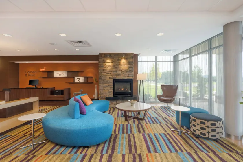 Fairfield Inn & Suites by Marriott Bloomsburg - Image 1