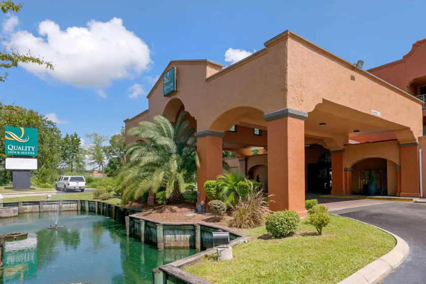 Quality Inn & Suites Jacksonville-Baymeadows - Image 1