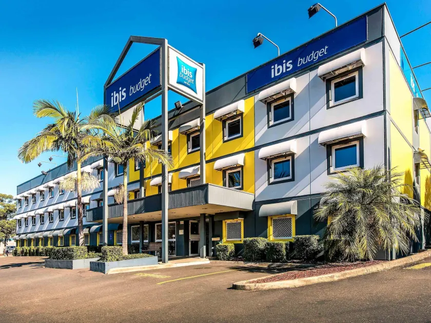 ibis Budget - Enfield - Image 1