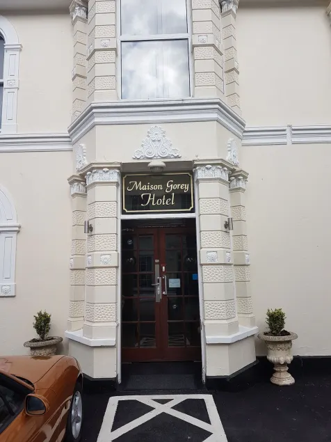 Maison Gorey Hotel - Image 1