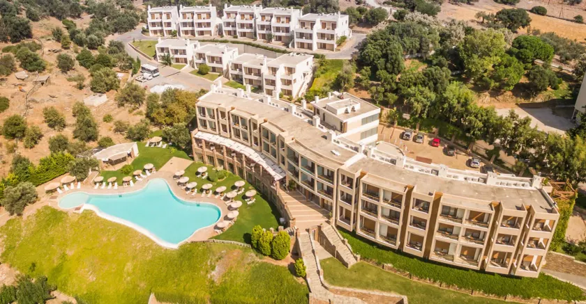 Evia Hotel & Suites - Image 1