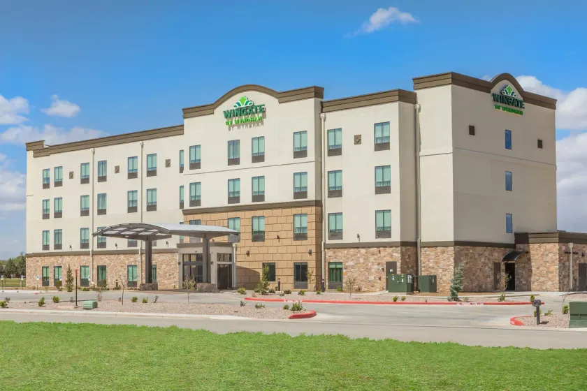 Wingate by Wyndham Lubbock - Image 1