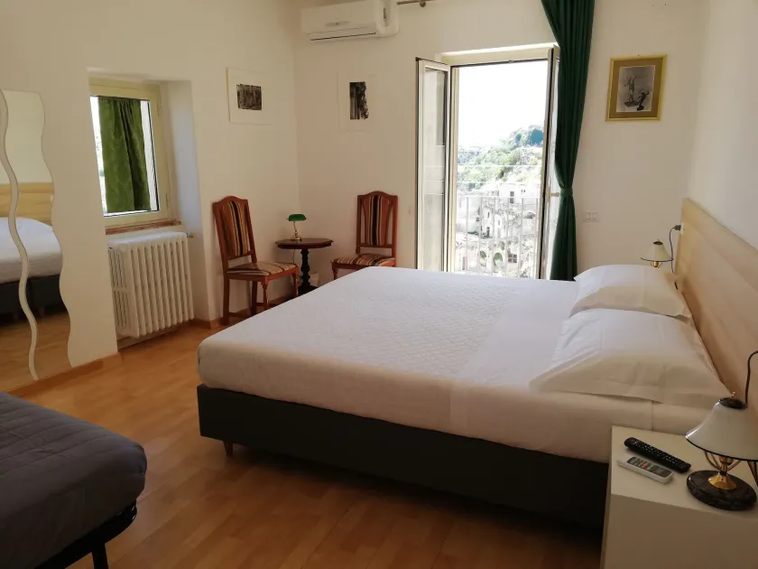 Slow Living B&B - Image 1
