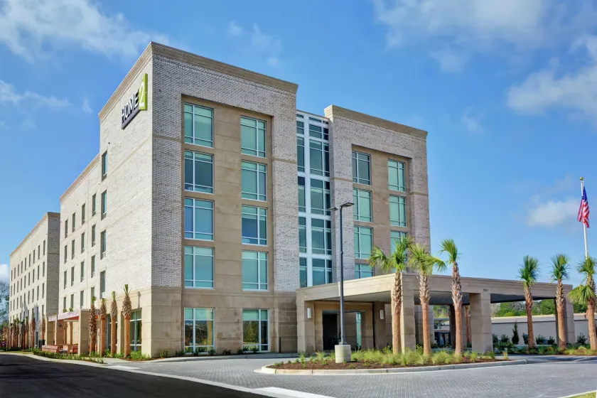 Home2 Suites by Hilton Charleston West Ashley - Image 1