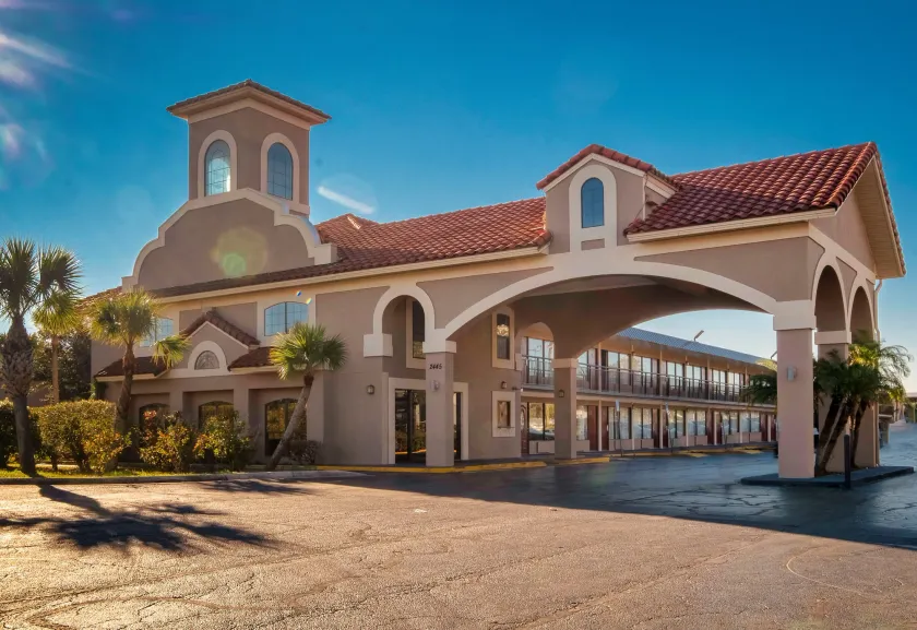Red Roof Inn PLUS+ St. Augustine - Image 1