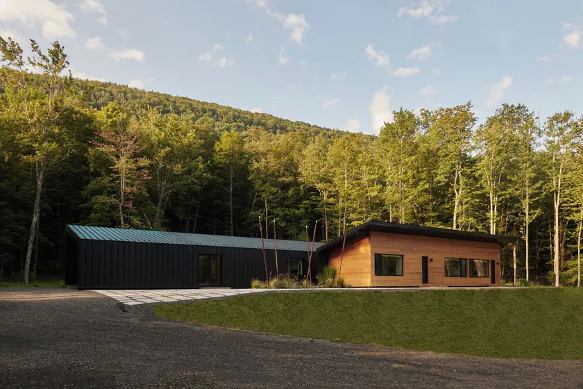 Coldbrook Bed and Breakfast - Image 1