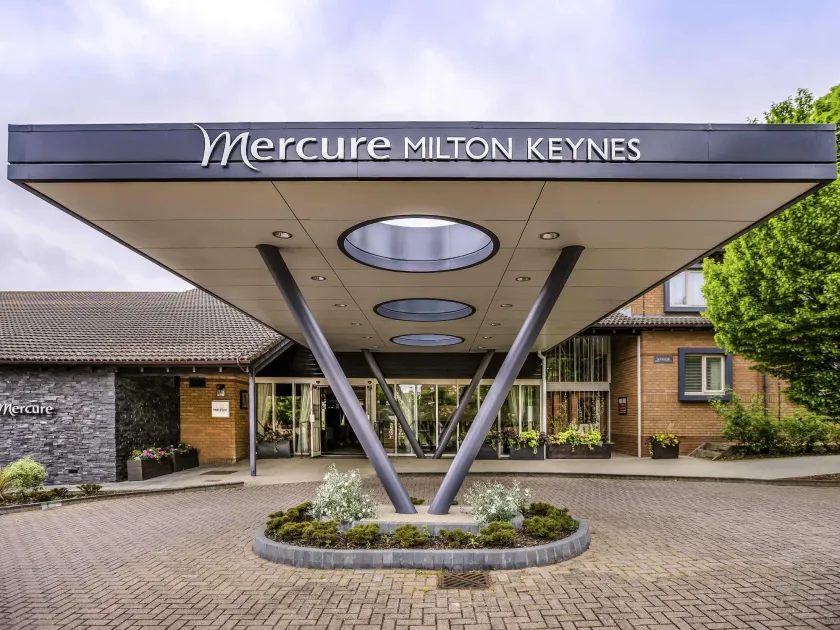 Mercure Milton Keynes Hotel - Image 1