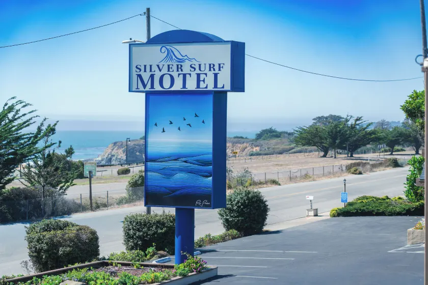 Silver Surf Motel - Image 1