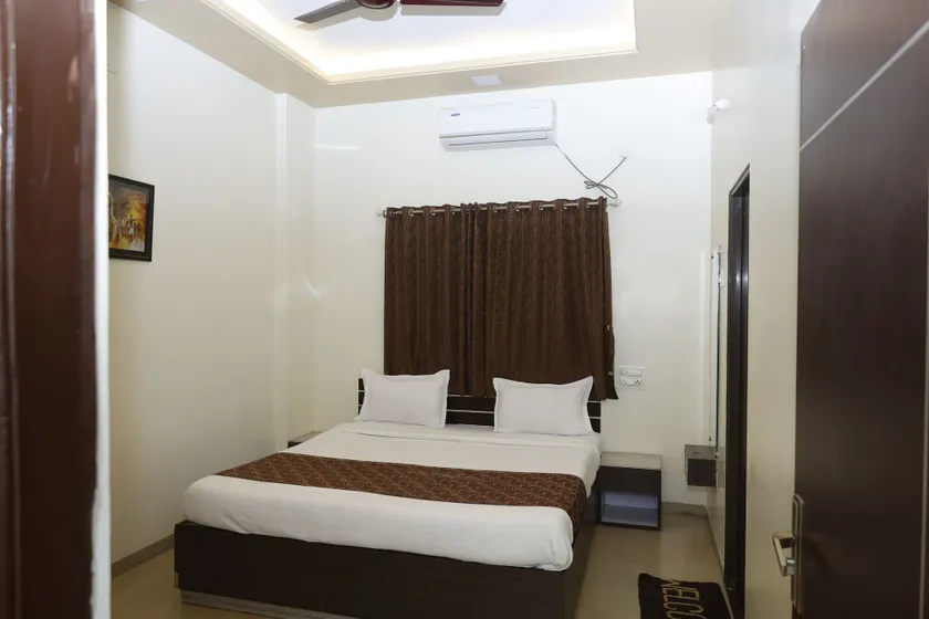 Balaji Lodging - Image 1