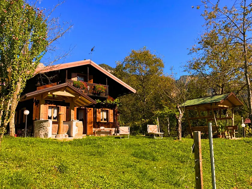 Chalet Relax Among The Vines - Image 1