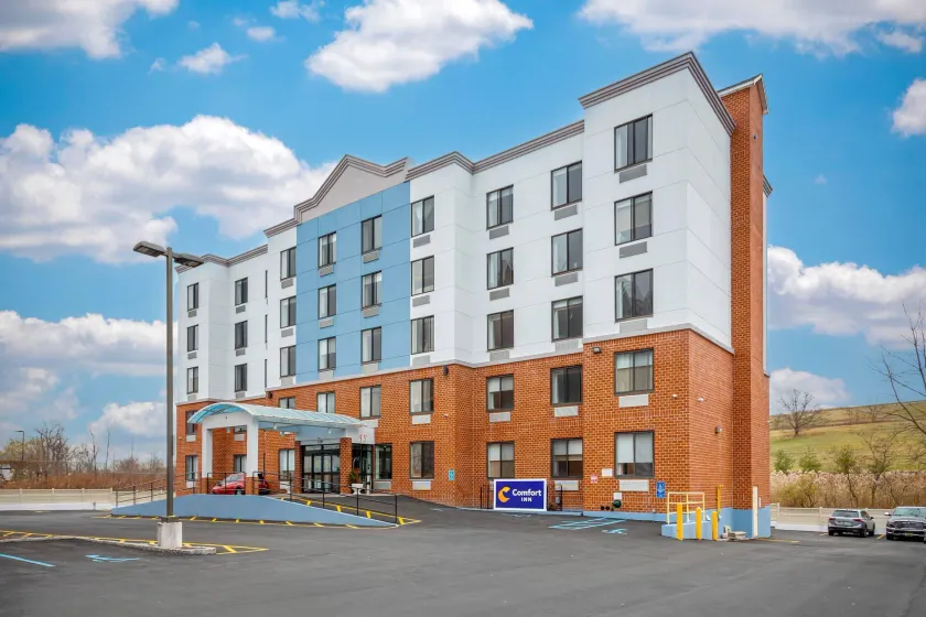 Comfort Inn Staten Island - Image 1