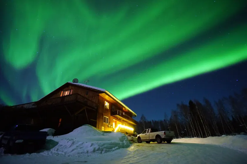 Alaska Grizzly Lodge - Image 1