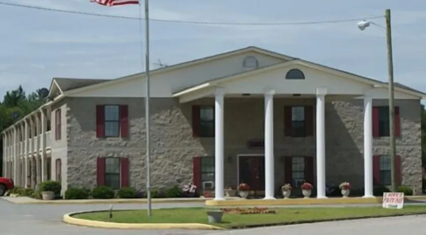 The Patriot Inn - Image 1