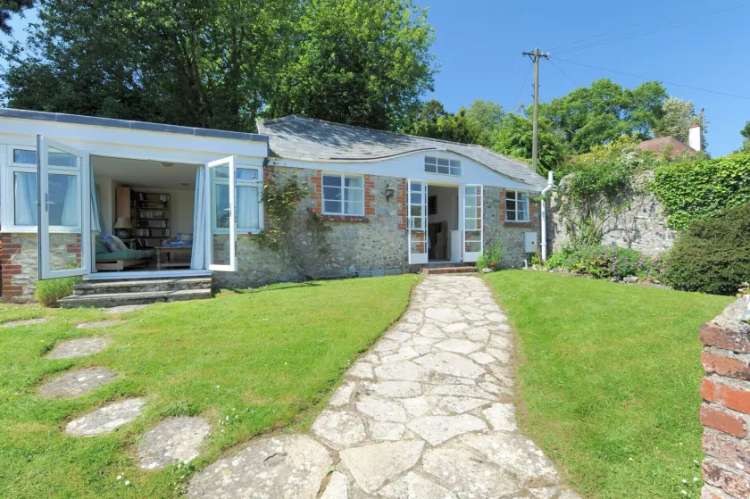 Penny Plot Cottage - Image 1