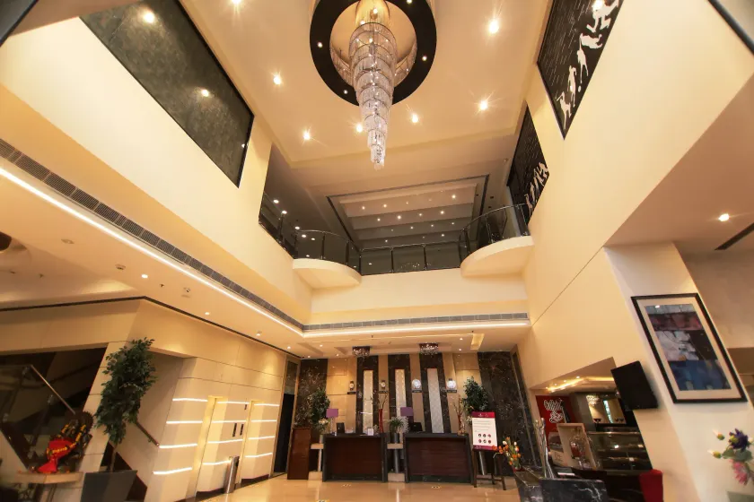 Regenta Place Amritsar by Royal Orchid Hotels Limited - Hall