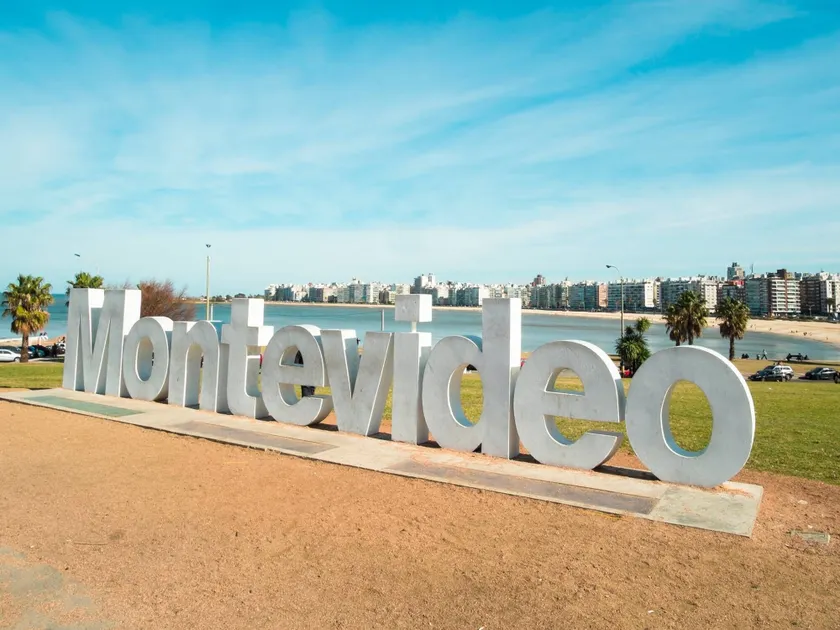 Elegant Apartment - Perfect Location Between the Coast and the City Center - Image 1