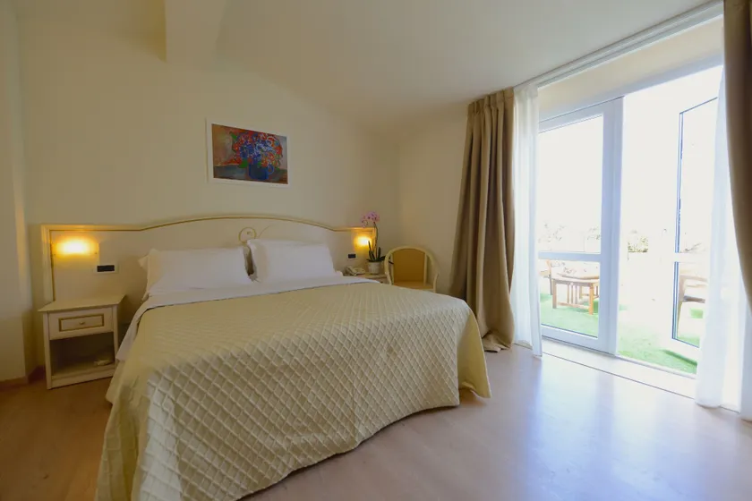 Hotel Viscardo - Image 1