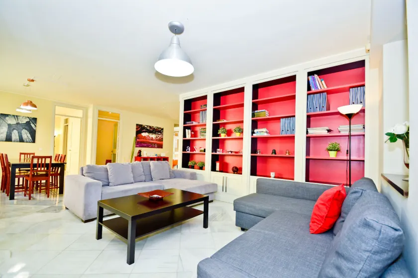 The Zentral Suites & Apartments - Image 1