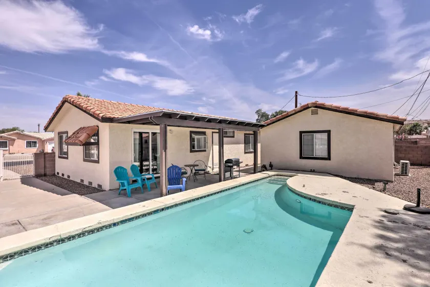 5 Mi to the River! Bullhead City Home w/ Pool - Image 1