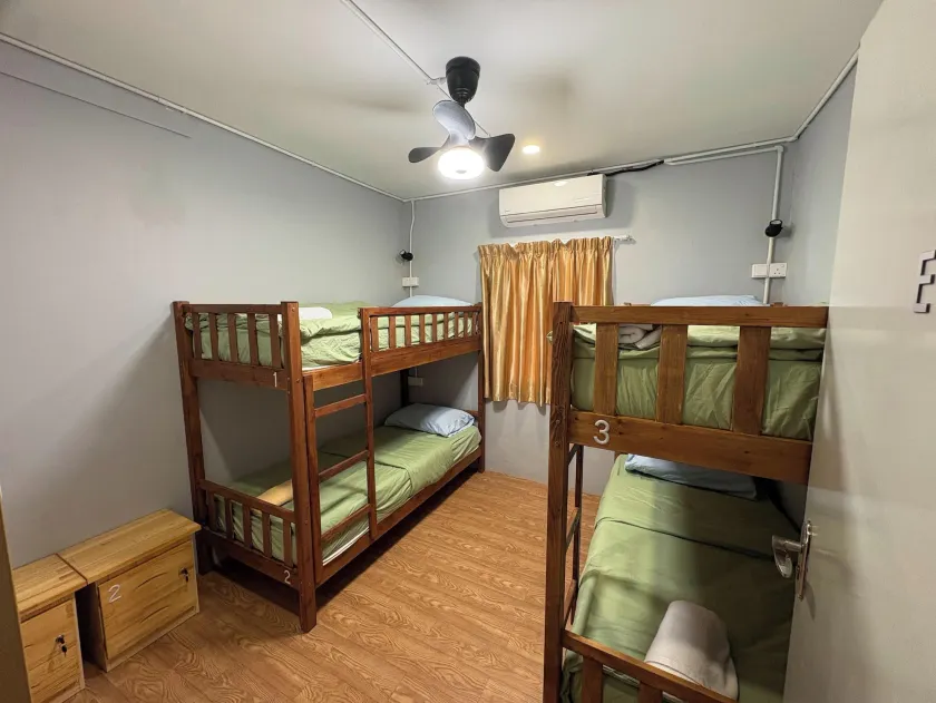 5 Minutes Airport Lodge - Image 1
