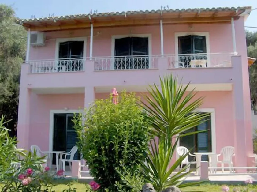 Ipsia Apartments - Image 1
