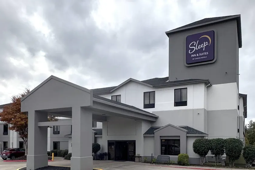 Sleep Inn & Suites Pineville - Alexandria - Image 1