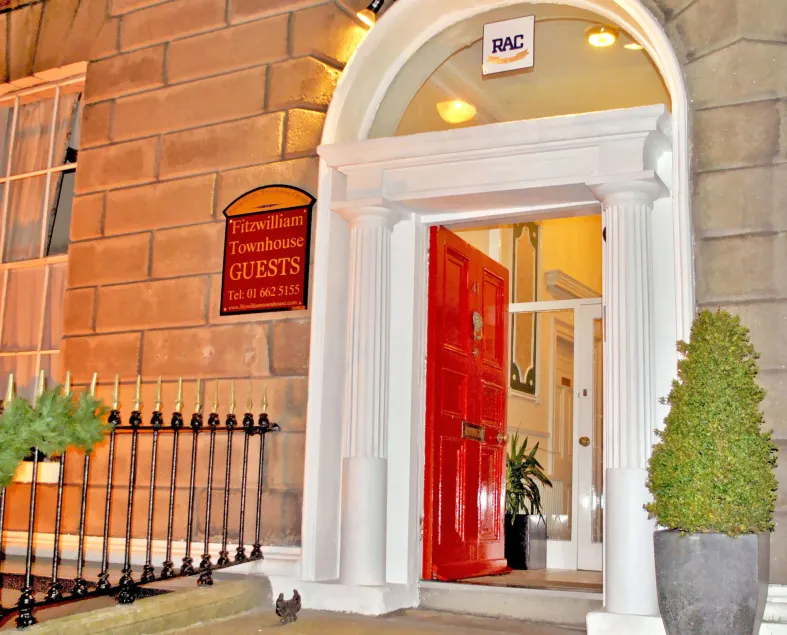 Fitzwilliam Townhouse - Image 1