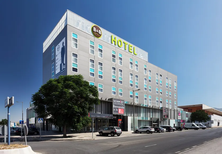 B&B HOTEL Granada - Image 1