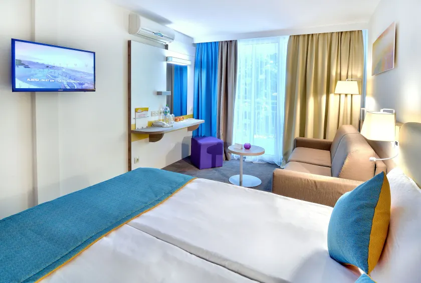 Primasol Ralitsa Aquaclub Hotel - Image 1