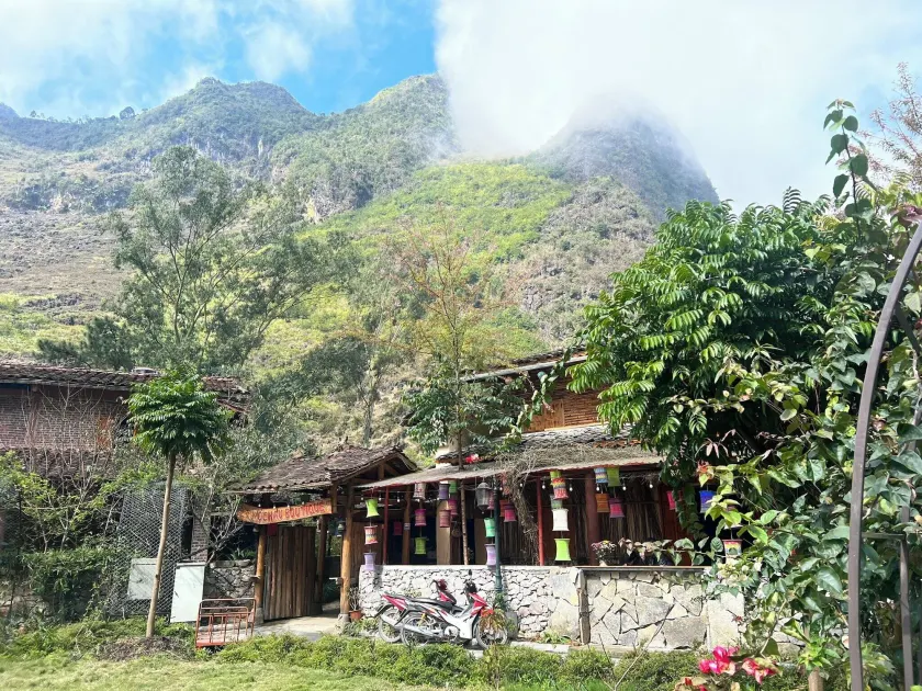 O'Chau Meo Vac Homestay Ha Giang - Image 1